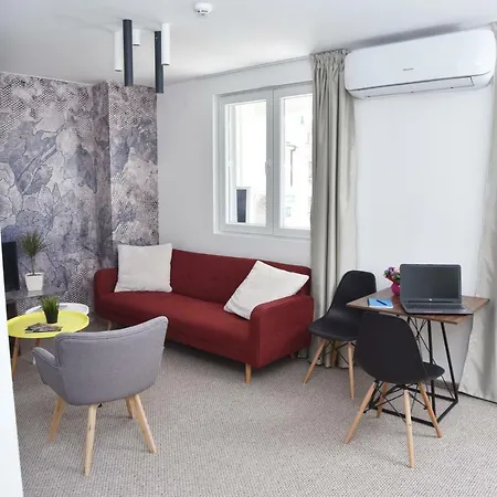 Kozle Apartment *